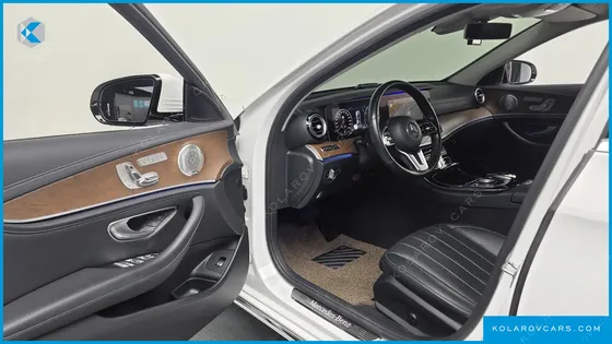 MERCEDES E-CLASS E300 4MATIC EXCLUSIVE