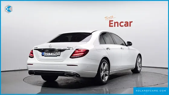 MERCEDES E-CLASS E200 AVANTGARDE