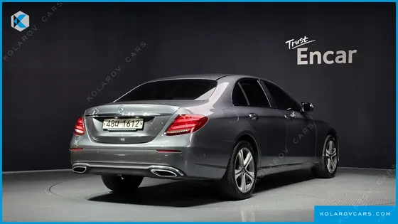 MERCEDES E-CLASS E220D AVANTGARDE