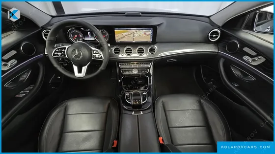 MERCEDES E-CLASS E220D AVANTGARDE