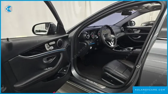 MERCEDES E-CLASS E220D AVANTGARDE