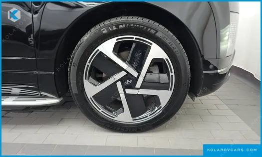 HYUNDAI IONIQ 9 CRUISE TYPE AWD