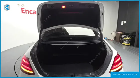 MERCEDES E-CLASS E300 AVANTGARDE