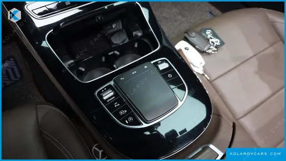 MERCEDES E-CLASS E250 AVANTGARDE