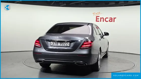 MERCEDES E-CLASS E200 AVANTGARDE