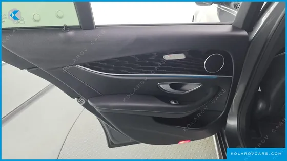 MERCEDES E-CLASS E200 AVANTGARDE