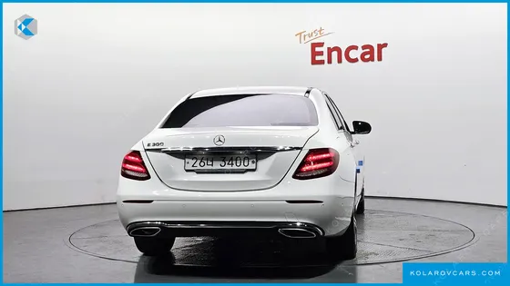 MERCEDES E-CLASS E300 AVANTGARDE