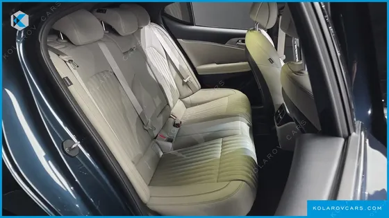 GENESIS G70 GASOLINE 2.0T 2WD