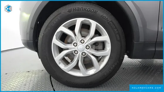 LAND ROVER DISCOVERY 2.0 SD4 SE