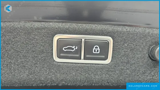 GENESIS G70 GASOLINE 2.5T 2WD