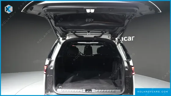 LAND ROVER DISCOVERY 3.0 SD6 SE