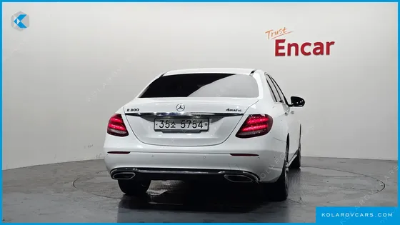 MERCEDES E-CLASS E300 AVANTGARDE