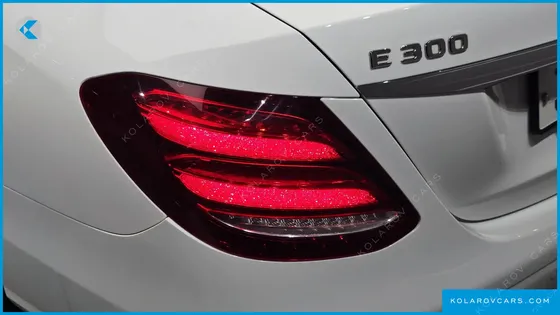 MERCEDES E-CLASS E300 AVANTGARDE