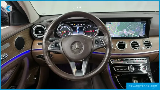 MERCEDES E-CLASS E220D EXCLUSIVE