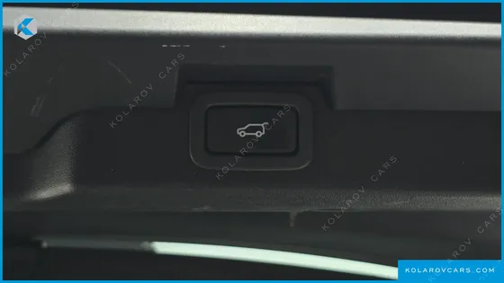 LAND ROVER DISCOVERY 2.0 SD4 SE