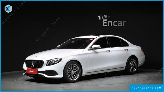 MERCEDES E-CLASS E220D AVANTGARDE