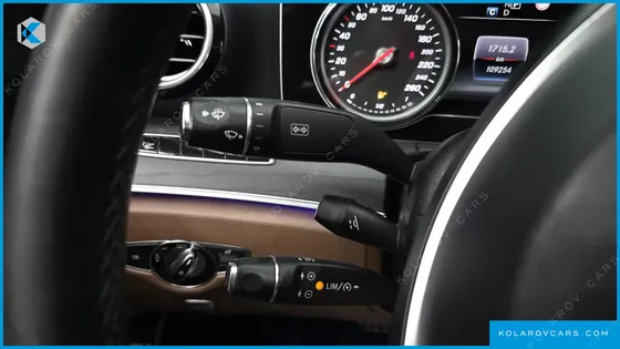 MERCEDES E-CLASS E220D AVANTGARDE