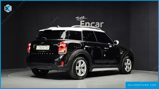 MINI COUNTRYMAN STANDARD