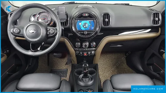 MINI COUNTRYMAN STANDARD