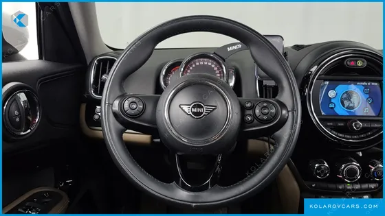 MINI COUNTRYMAN STANDARD