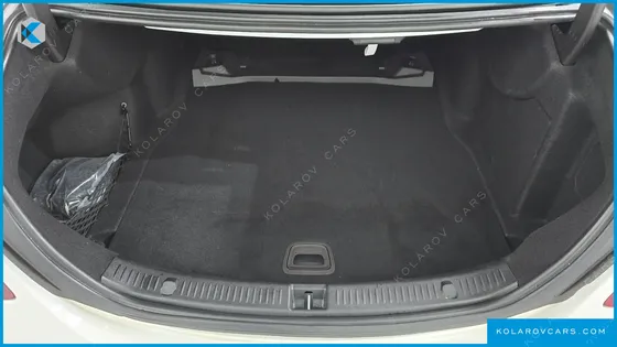 MERCEDES E-CLASS E220D EXCLUSIVE