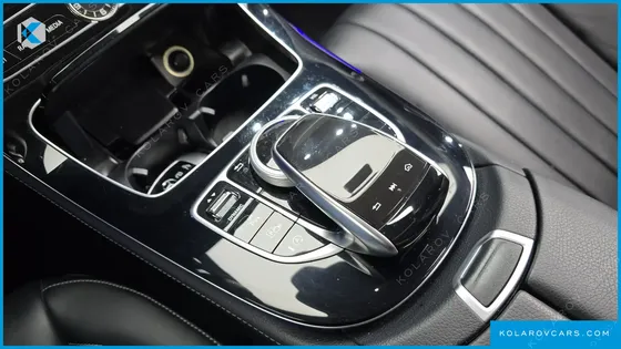 MERCEDES E-CLASS E220D EXCLUSIVE