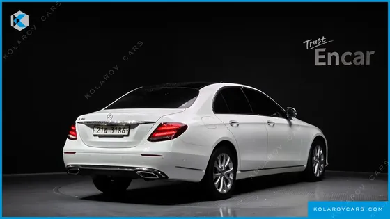 MERCEDES E-CLASS E300 EXCLUSIVE