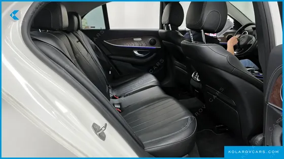 MERCEDES E-CLASS E300 EXCLUSIVE