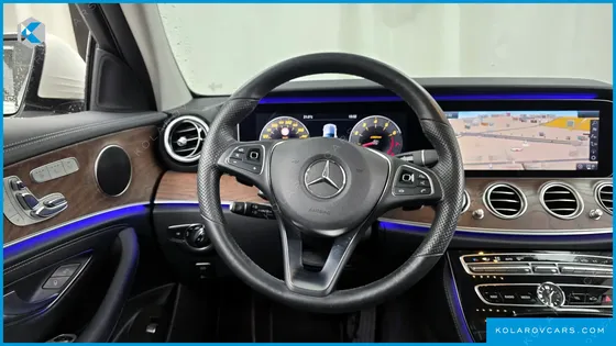 MERCEDES E-CLASS E300 EXCLUSIVE