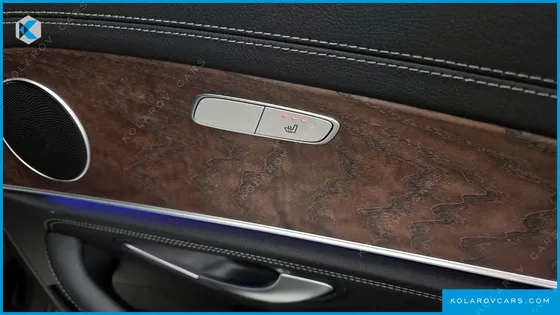 MERCEDES E-CLASS E300 EXCLUSIVE