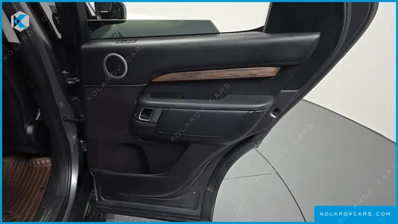 LAND ROVER DISCOVERY 3.0 TD6 HSE LUXURY