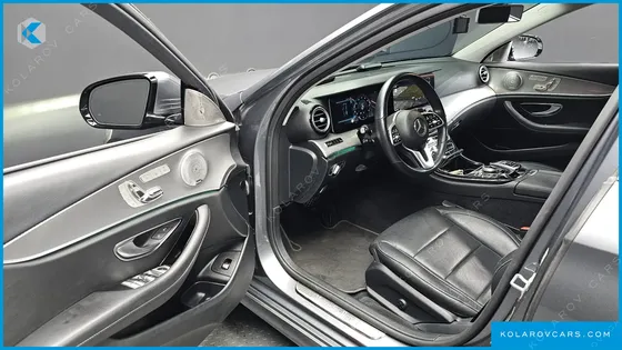 MERCEDES E-CLASS E300 AMG LINE