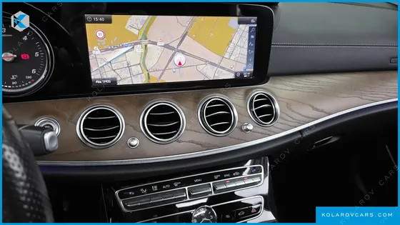 MERCEDES E-CLASS E220D EXCLUSIVE