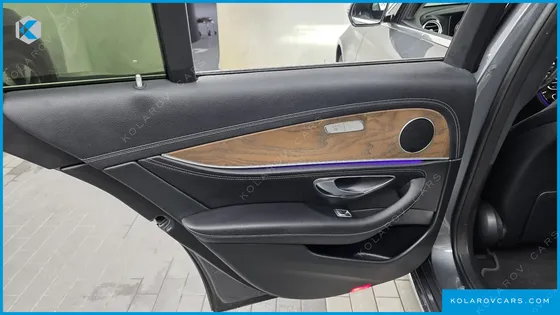 MERCEDES E-CLASS E220D EXCLUSIVE