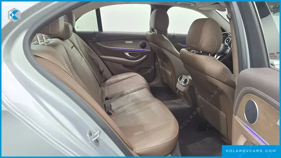 MERCEDES E-CLASS E220D EXCLUSIVE