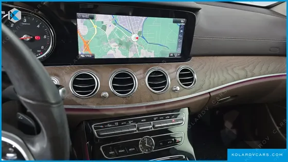 MERCEDES E-CLASS E220D EXCLUSIVE
