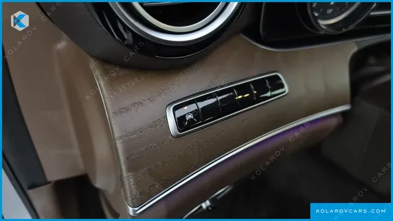 MERCEDES E-CLASS E220D EXCLUSIVE