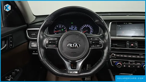 KIA K5 2.0 TURBO SX