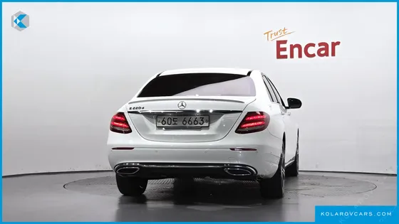 MERCEDES E-CLASS E220D AVANTGARDE