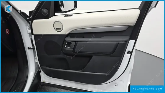 LAND ROVER DISCOVERY D350 DYNAMIC HSE