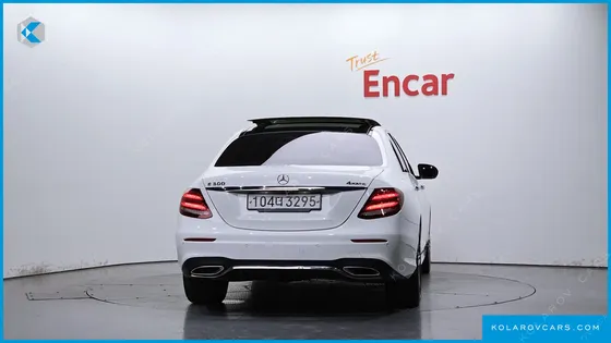 MERCEDES E-CLASS E300 4MATIC AMG LINE