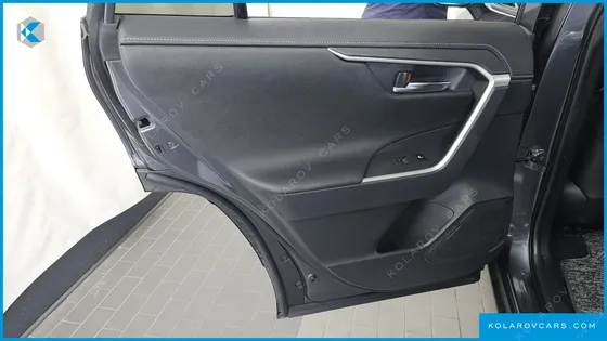 TOYOTA RAV4 2,5 4WD HYBRID LTD