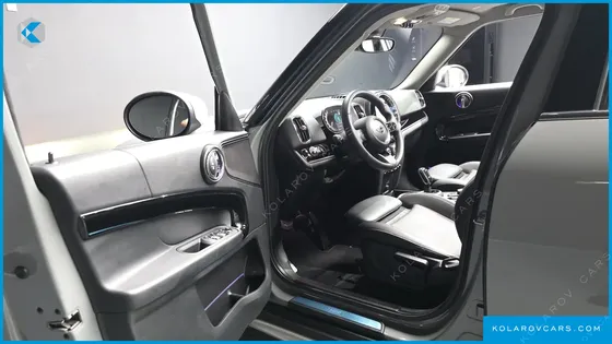 MINI COUNTRYMAN CLASSIC