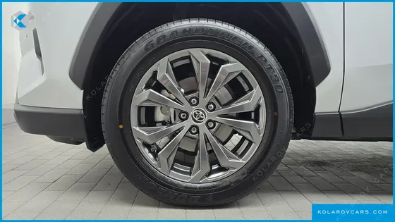 TOYOTA RAV4 2,5 4WD HYBRID LTD