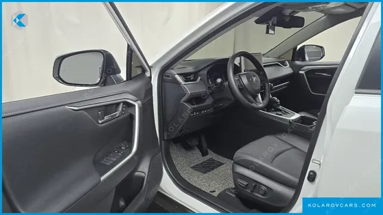 TOYOTA RAV4 2,5 4WD HYBRID LTD