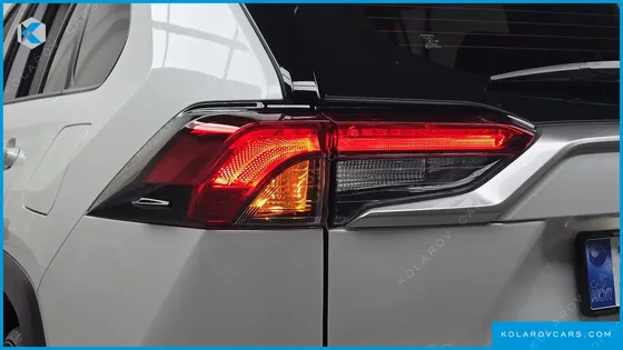 TOYOTA RAV4 2,5 4WD HYBRID LTD