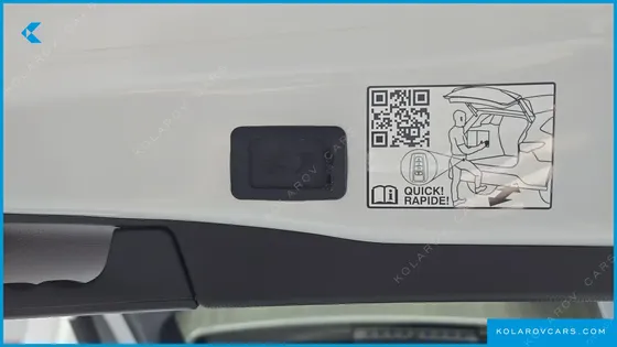 TOYOTA RAV4 2,5 4WD HYBRID LTD