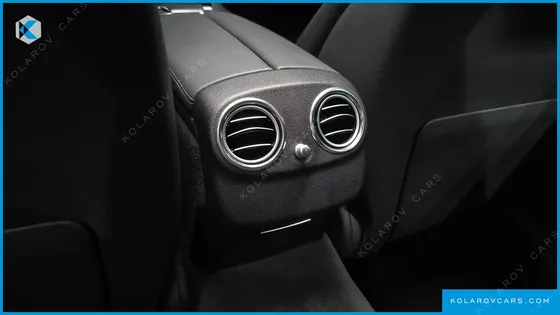 MERCEDES E-CLASS E220D 4MATIC AMG LINE