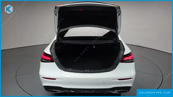 MERCEDES E-CLASS E220D 4MATIC AMG LINE