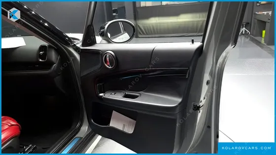 MINI COUNTRYMAN STANDARD